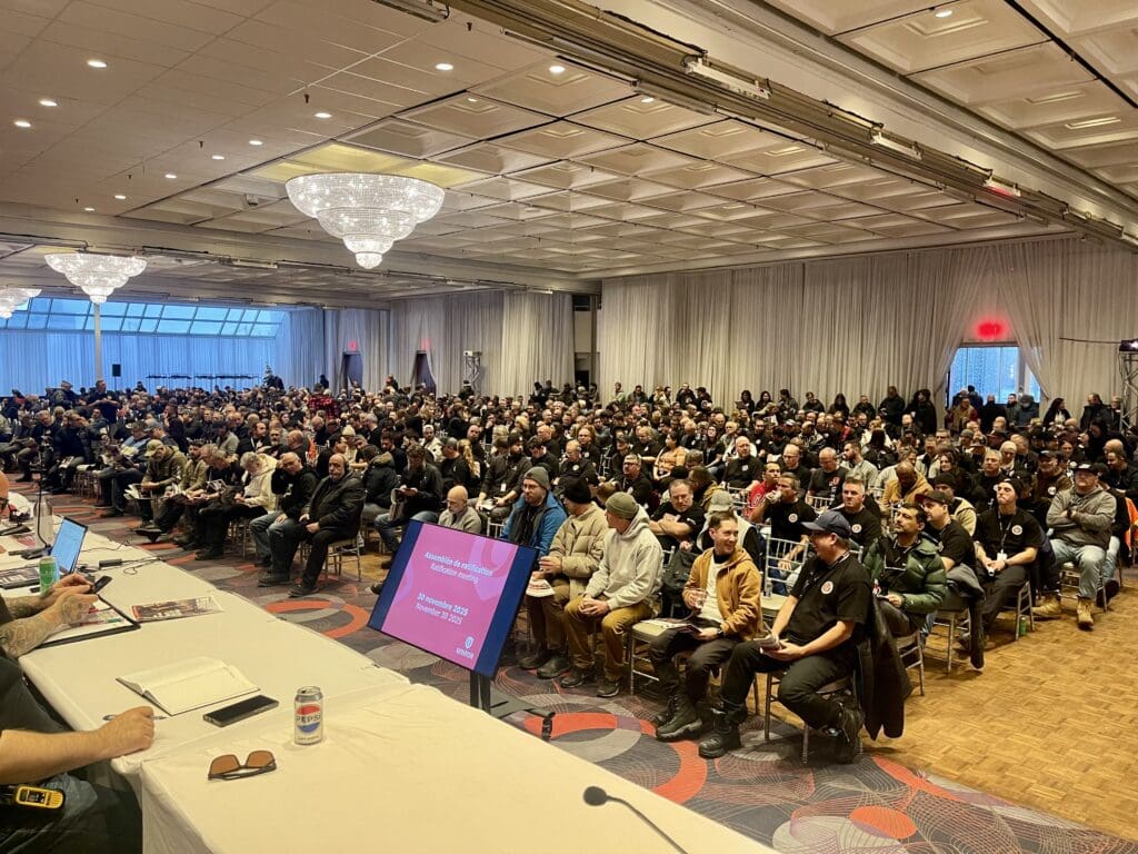 Bombardier : des hausses salariales de 18,25 % pour les membres d’Unifor au Centre de finition Laurent Beaudoin